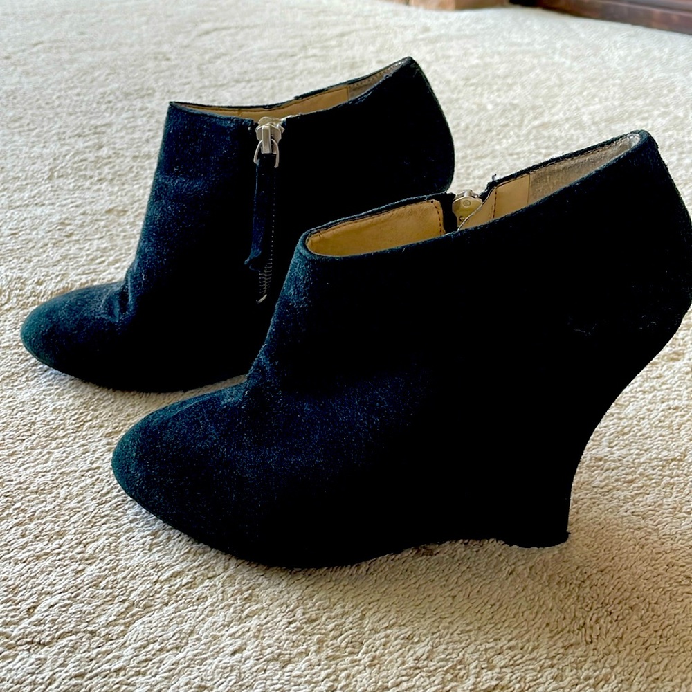 Black suede NineWest Wedge Booties